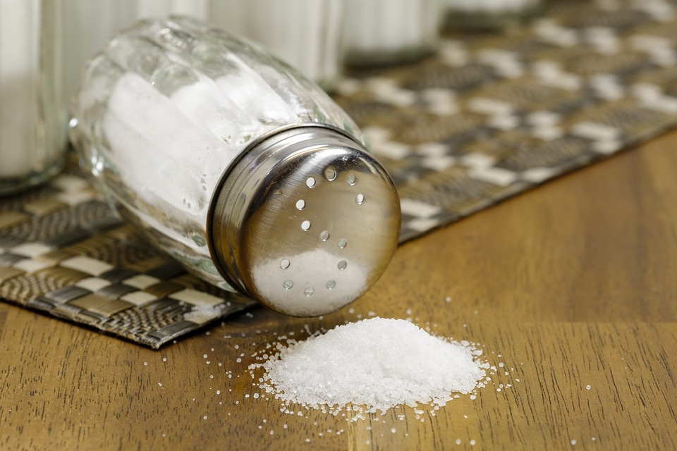 冷え性体質改善に効果的ではない人工塩